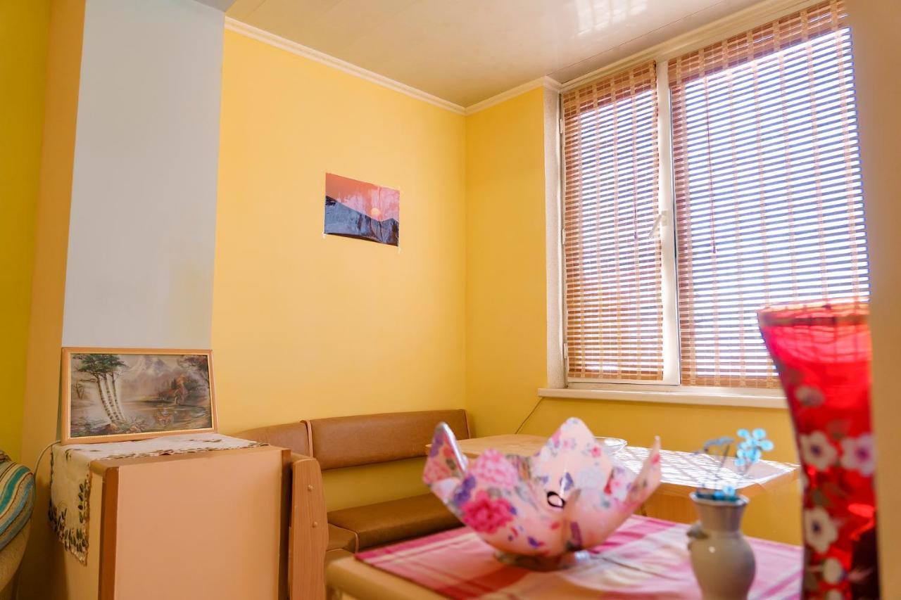 Seaside Apartment 악타우 외부 사진